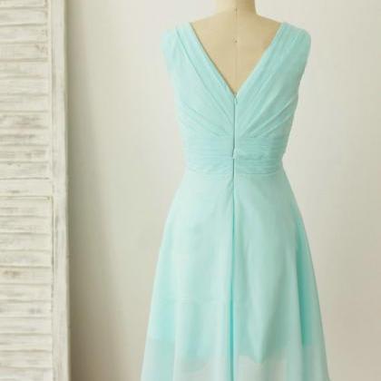light blue bridesmaid dresses, shor..