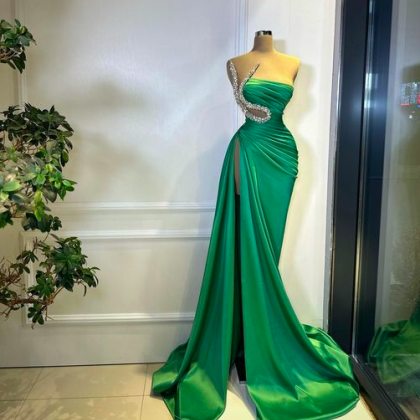 Green Prom Dresses, Beaded Prom Dresses, Formal..