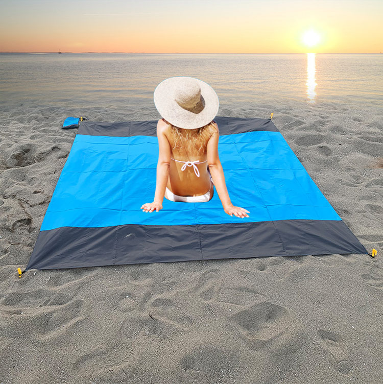 55”*79“ Sand Waterproof Beach Blanket With Bag Lightweight Large Size Camping Ground Picni Mat Bem1001
