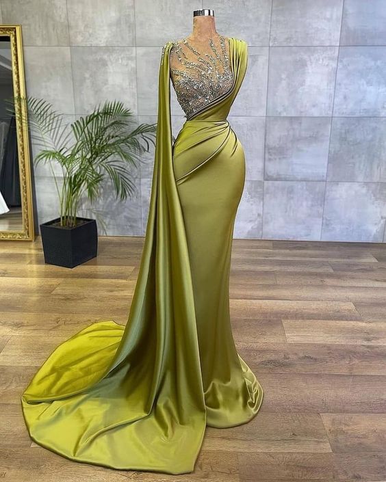 Ailani | Emerald Green Square Neck Ruffle Slit Prom Dress | KissProm