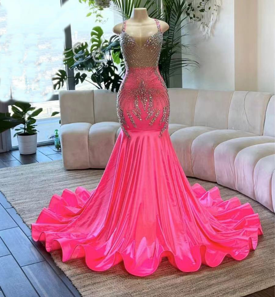Luxury Prom Dresses, Pink Prom Dresses, Robes De Cocktail, Beaded Prom Dresses, Spaghetti Strap Prom Dresses, Vestidos De Noche, Crystals Prom