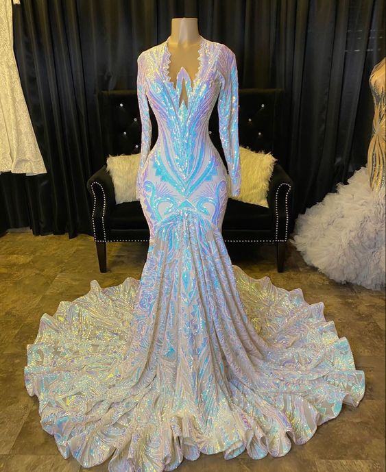 White Prom Dresses, Robe De Soiree, Sparkly Prom Dresses, Plus Size Prom Dresses, V Neck Prom Dresses, 2024 Prom Dresses, Long Sleeve Prom
