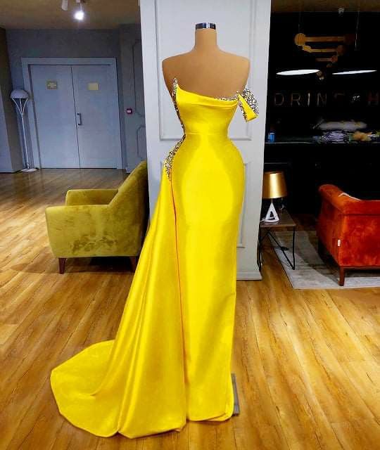 Yellow Prom Dresses, Beaded Prom Dresses, Vestidos De Noche, Elegant Prom Dresses, Formal Occasion Dresses, Formal Dresses, One Shoulder Prom