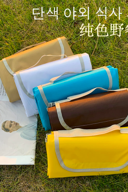 57”*59“ Pure Color Waterproof Picnic Blanket Outdoor Camping Hiking Portable Square Cover Moistproof Mat suitable for Travel Cheap Grassland Pad PICM6006