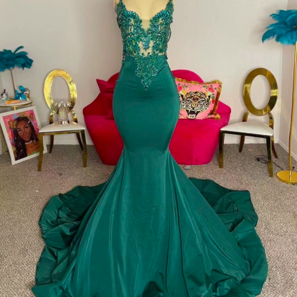 Halter Prom Dresses, Mermaid Prom Dresses, Spagehetti Straps Formal Wear, Lace Applique Prom Dresses, Vestidos De Gala, Beaded Prom Gown, Formal Occasion Dresses, Green Prom Dresses